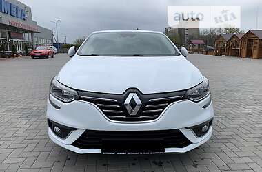 Седан Renault Megane 2021 в 