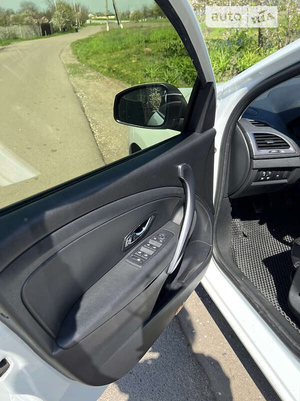 Универсал Renault Megane 2015 в Подгородном