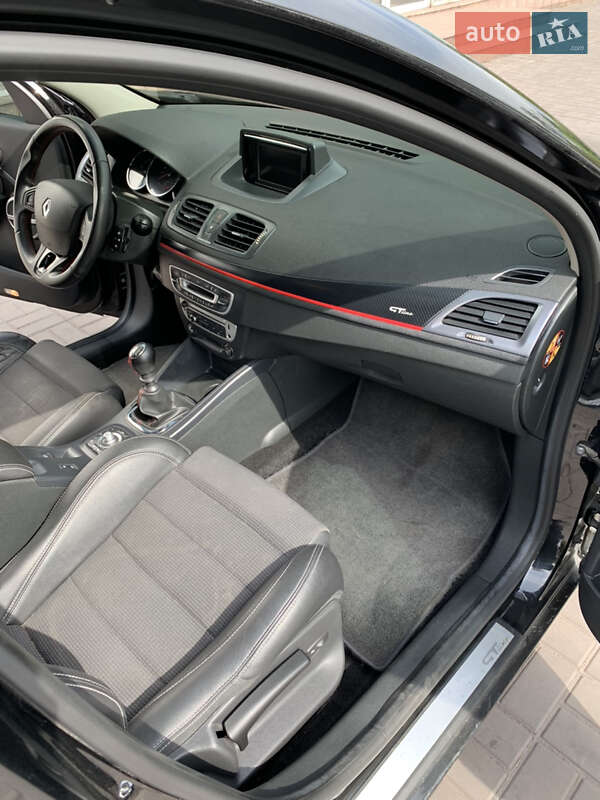 Универсал Renault Megane 2012 в Каменском фото 19 Универсал Renault Megane 2012 в Каменском