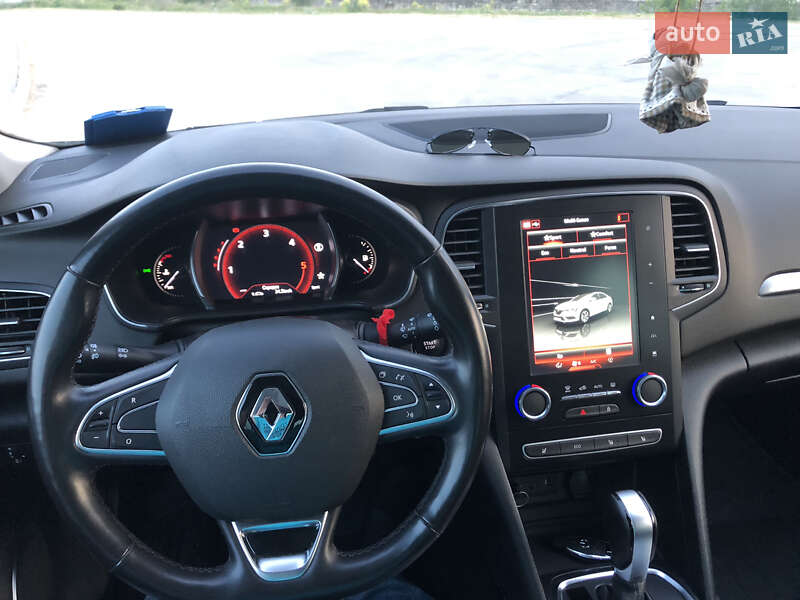 Седан Renault Megane 2019 в Новій Одесі