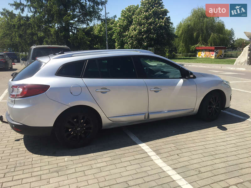 Универсал Renault Megane 2014 в Луцке фото 5 Универсал Renault Megane 2014 в Луцке