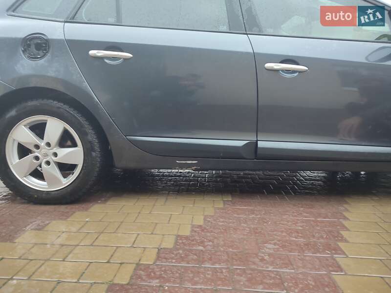 Универсал Renault Megane 2010 в Умани фото 63 Универсал Renault Megane 2010 в Умани