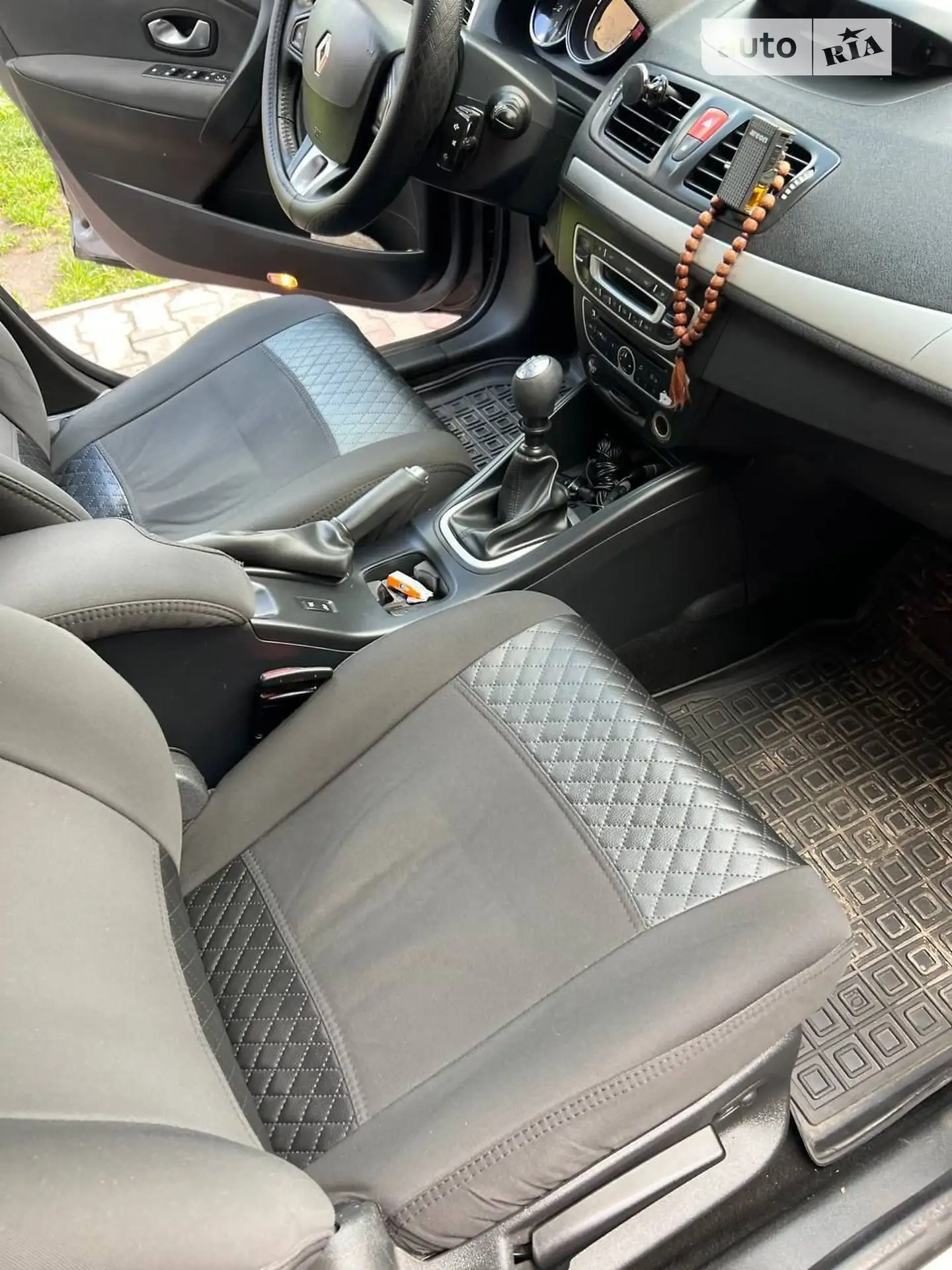 2010 Renault Megane - мініатюра 38