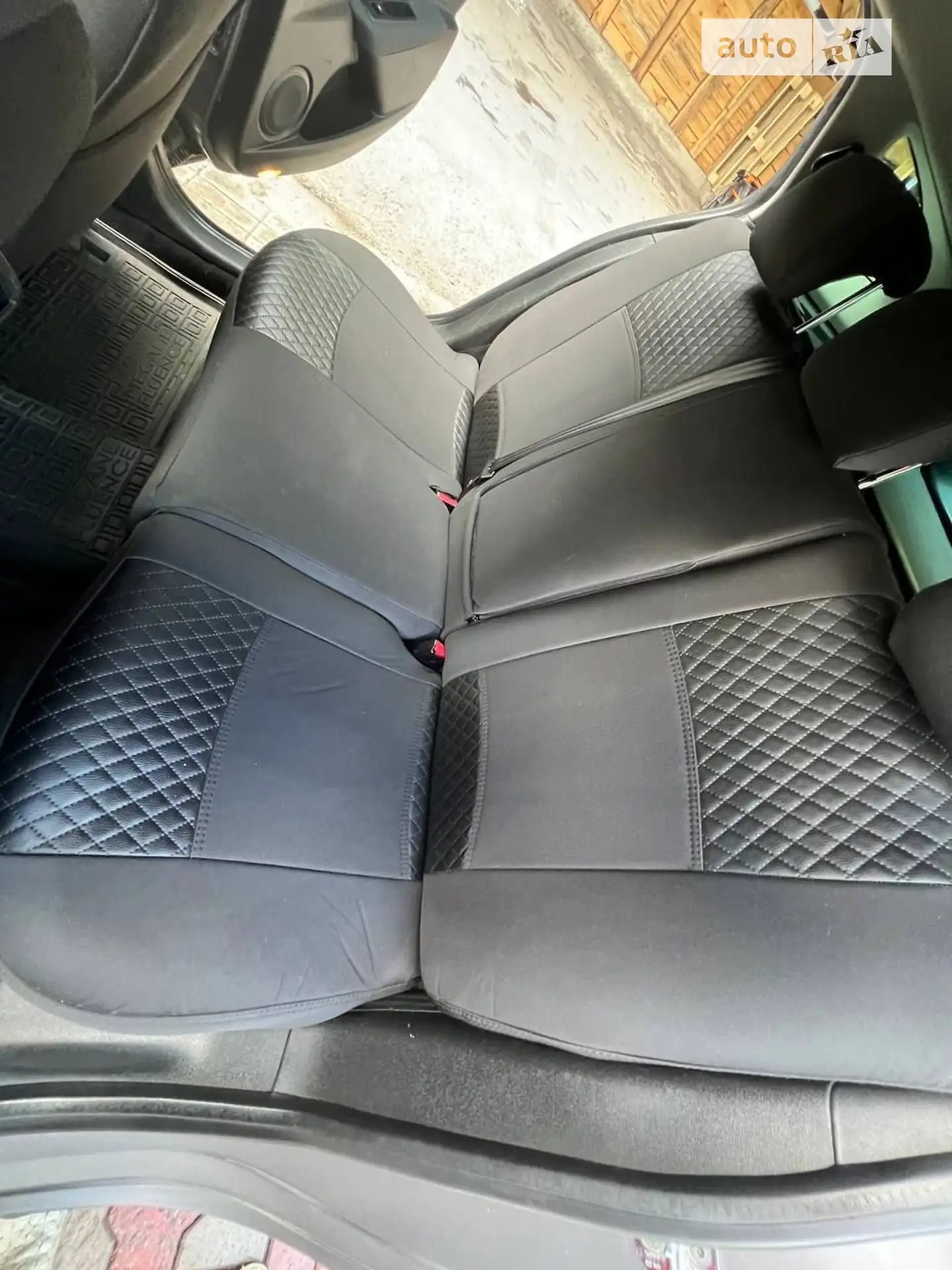 2010 Renault Megane - мініатюра 41