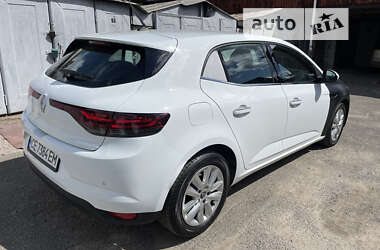 Хэтчбек Renault Megane 2021 в 