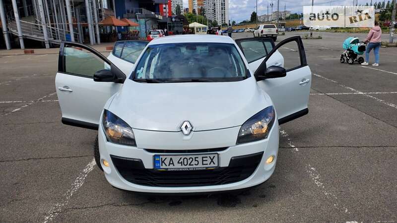 Хэтчбек Renault Megane 2011 в Киеве