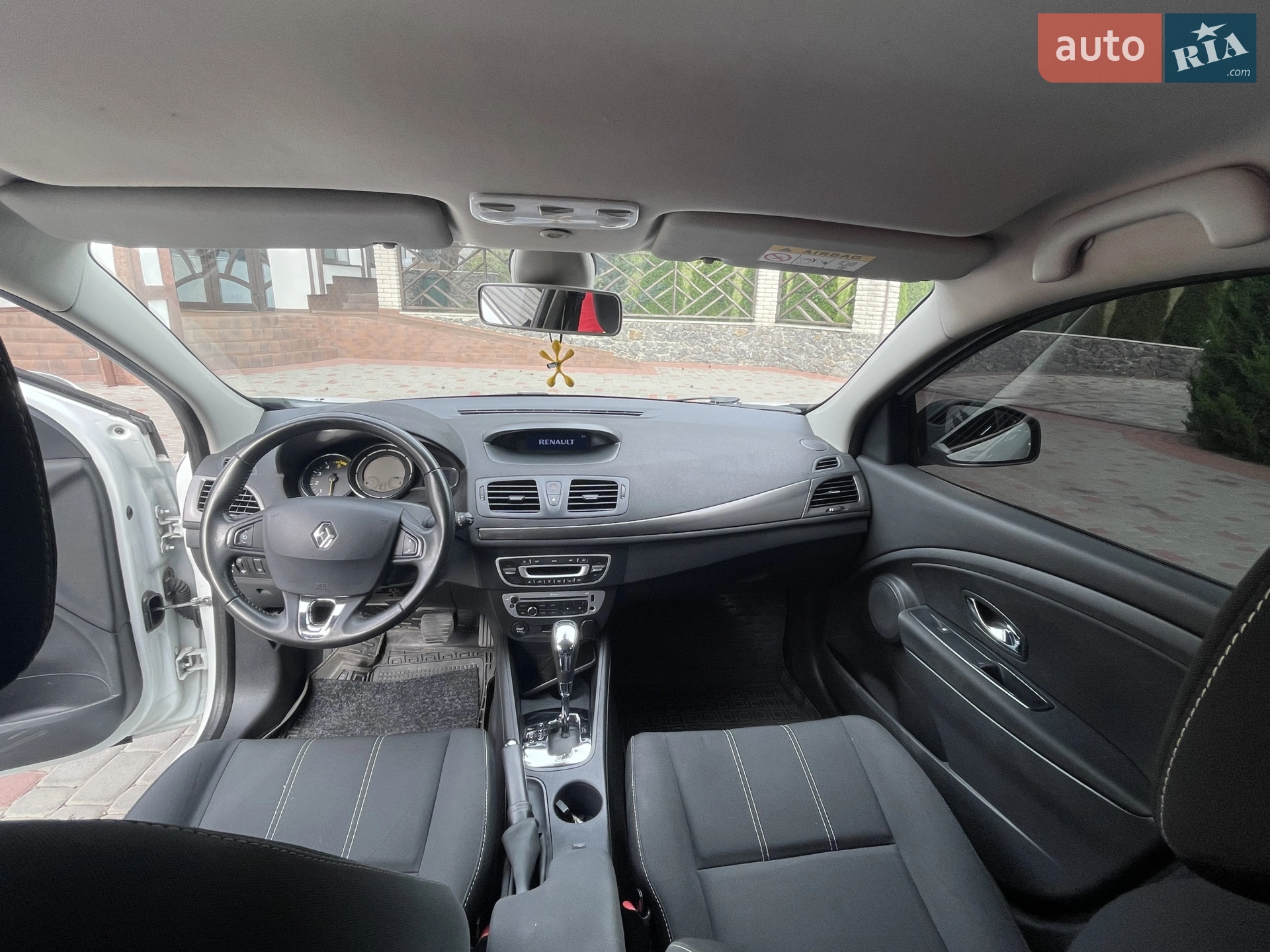2014 Renault Megane - мініатюра 8