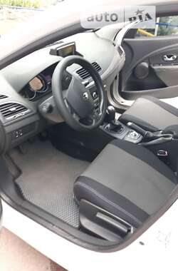 Хэтчбек Renault Megane 2012 в Конотопе