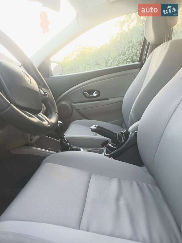 Універсал Renault Megane 2010 в Городку