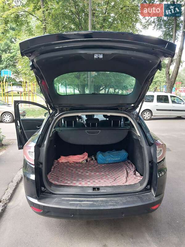 Універсал Renault Megane 2014 в Полтаві фото 13 Універсал Renault Megane 2014 в Полтаві