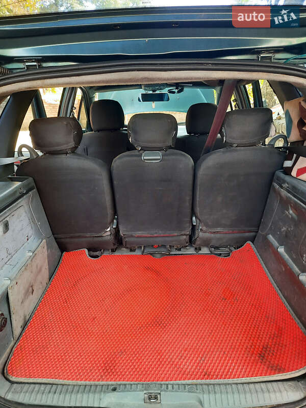 Хэтчбек Renault Megane 1997 в Запорожье фото 24 Хэтчбек Renault Megane 1997 в Запорожье