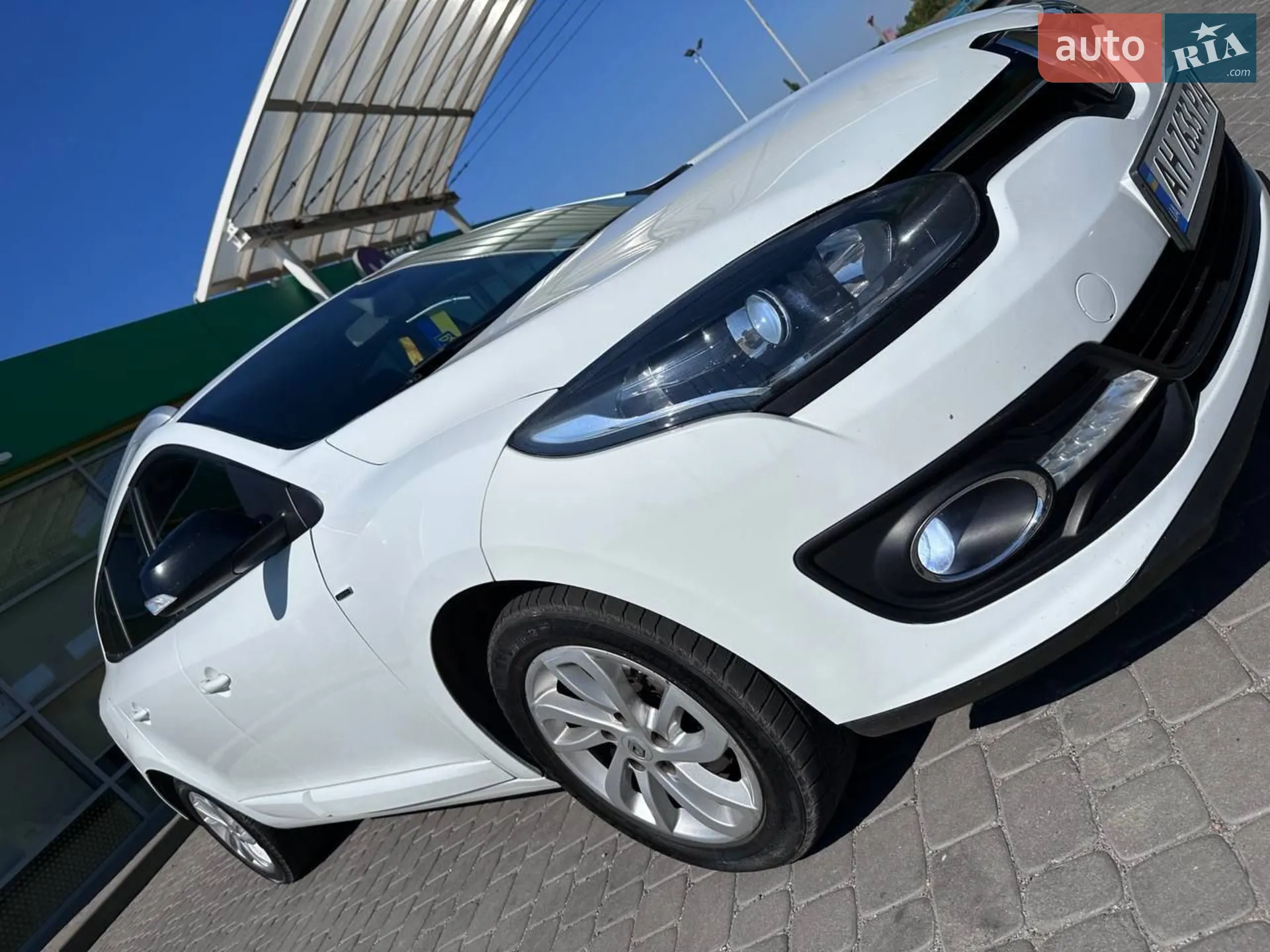 2016 Renault Megane - мініатюра 12