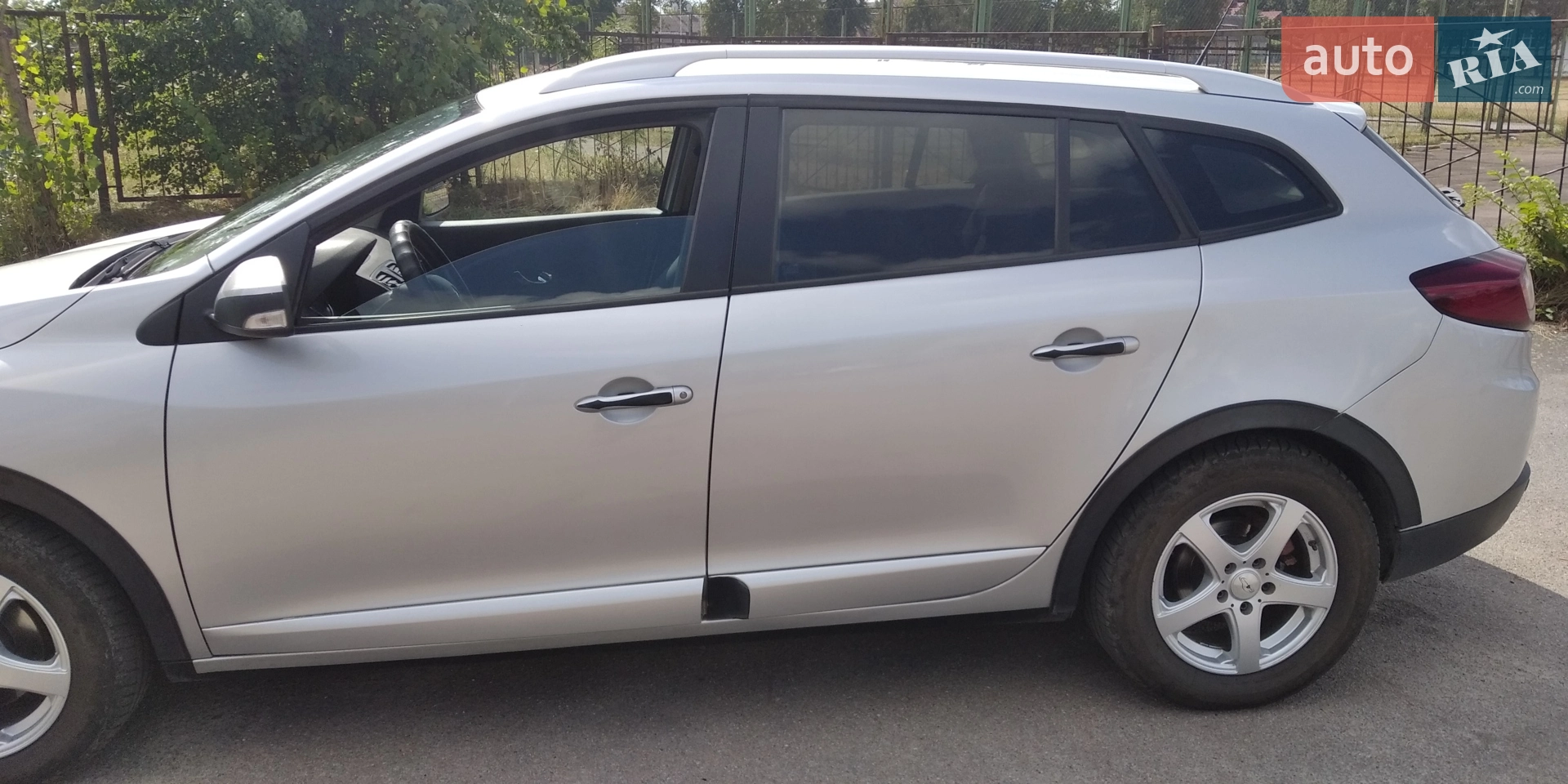 2014 Renault Megane - мініатюра 2