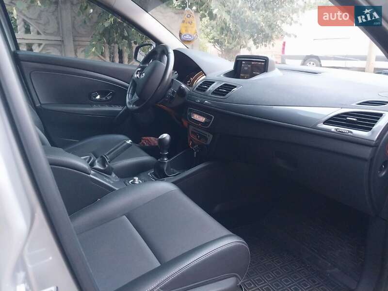 Універсал Renault Megane 2015 в П'ятихатках