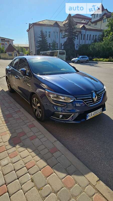 Седан Renault Megane 2018 в Киеве