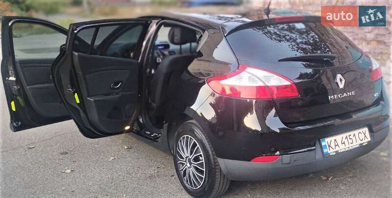 Хетчбек Renault Megane 2011 в Києві фото 7 Хетчбек Renault Megane 2011 в Києві