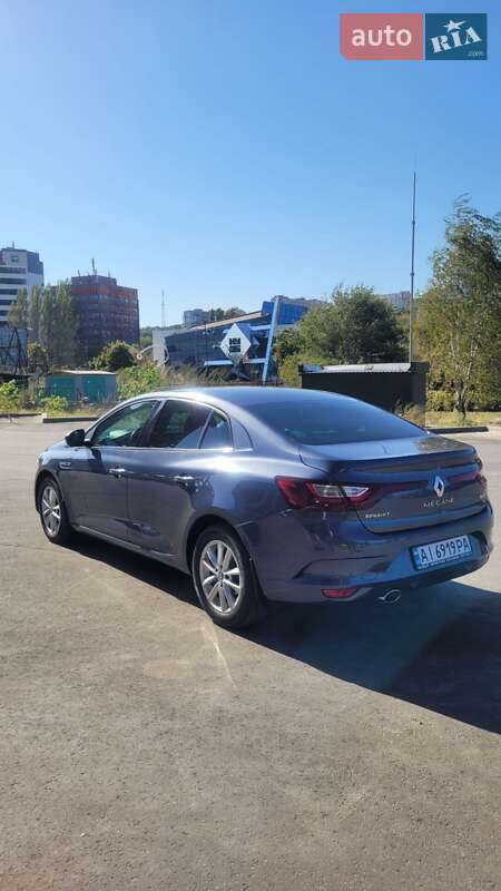 Седан Renault Megane 2017 в Києві