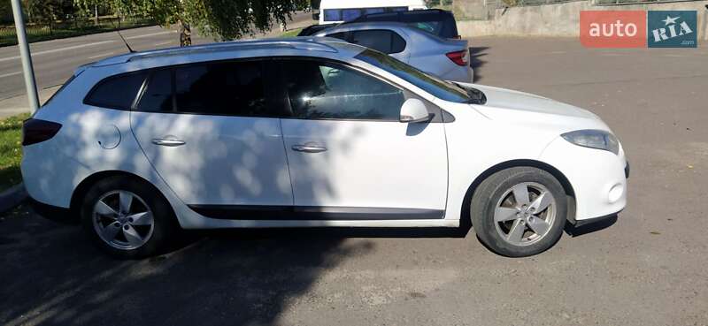 Универсал Renault Megane 2011 в Ровно фото 5 Универсал Renault Megane 2011 в Ровно