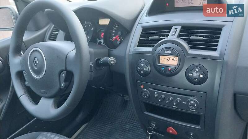 Седан Renault Megane 2008 в Ходорове