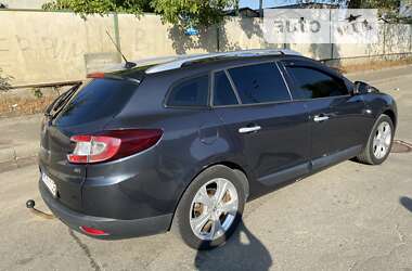 Универсал Renault Megane 2010 в 