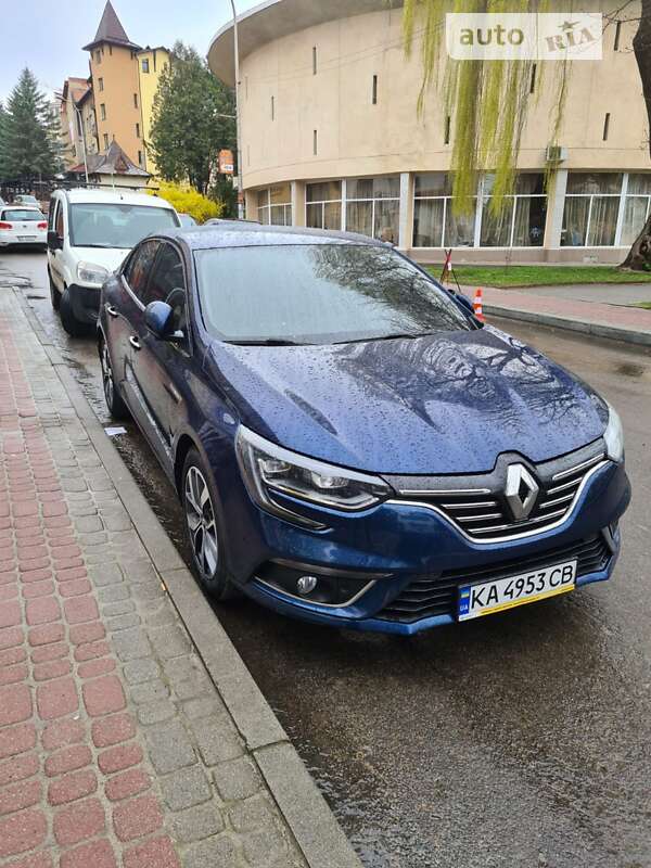 Седан Renault Megane 2018 в Киеве