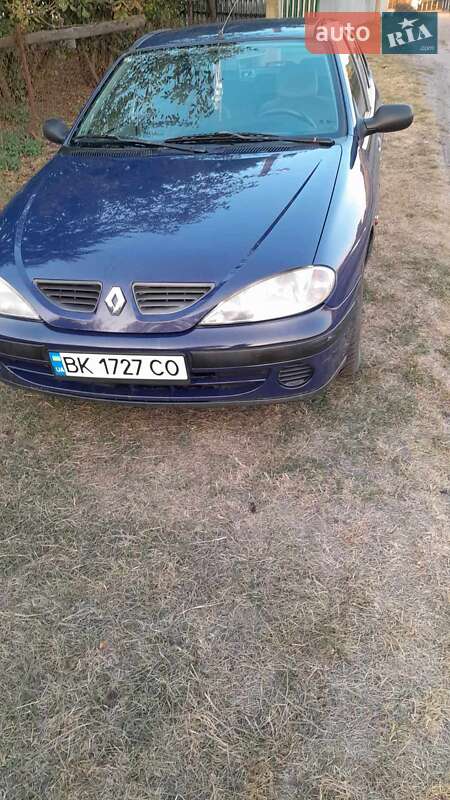 Седан Renault Megane 2000 в Кременце