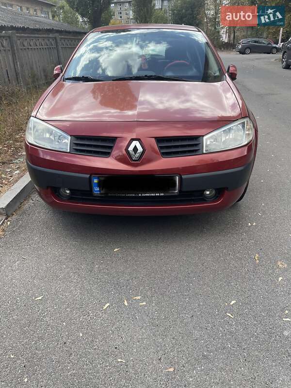 Седан Renault Megane 2004 в Киеве фото 2 Седан Renault Megane 2004 в Киеве