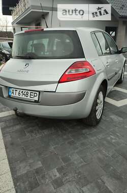 Хэтчбек Renault Megane 2005 в Калуше