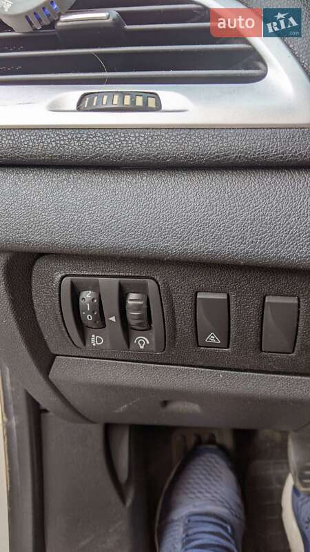 Универсал Renault Megane 2011 в Ровно фото 23 Универсал Renault Megane 2011 в Ровно