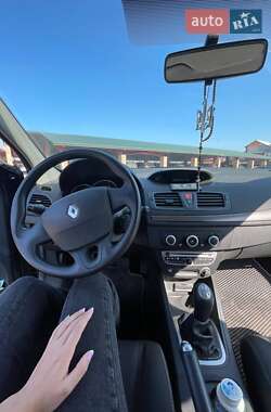 Универсал Renault Megane 2010 в 