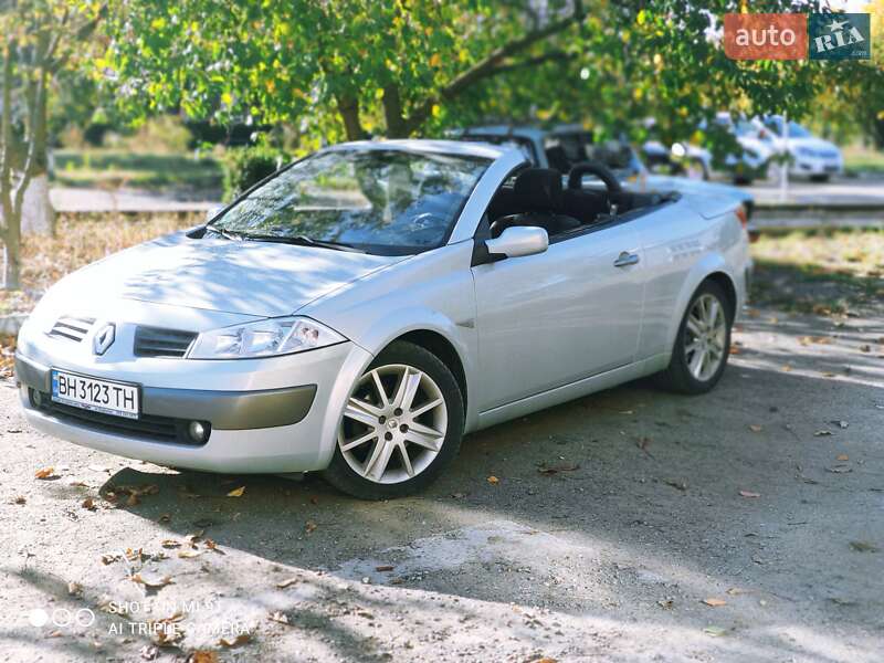 Кабриолет Renault Megane 2003 в Подольске