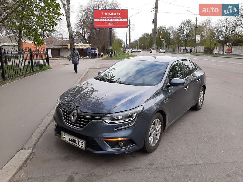 Седан Renault Megane 2017 в Киеве