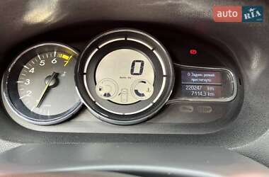 Хетчбек Renault Megane 2013 в 