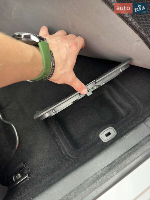 Универсал Renault Megane 2014 в Николаеве фото 57 Универсал Renault Megane 2014 в Николаеве