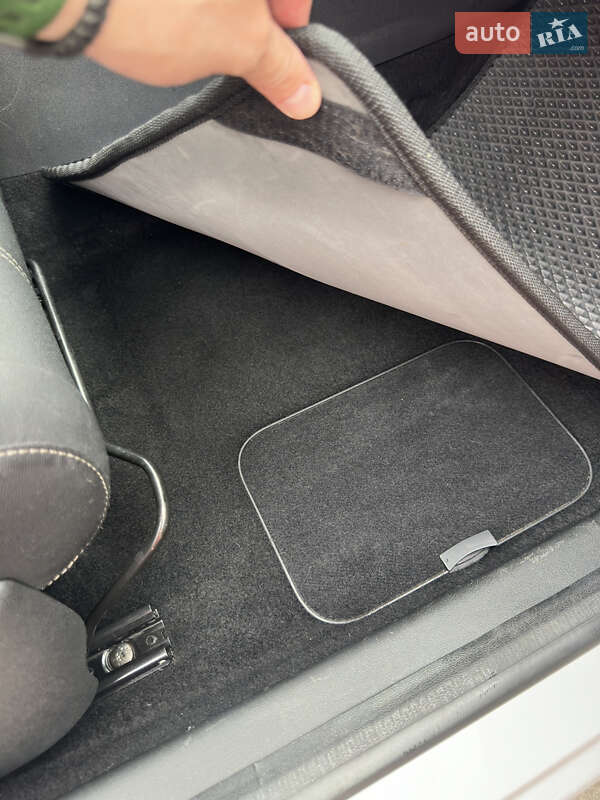 Универсал Renault Megane 2014 в Николаеве фото 58 Универсал Renault Megane 2014 в Николаеве