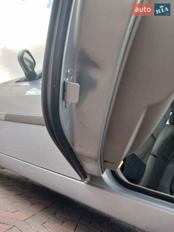 Седан Renault Megane 2004 в Надворной фото 23 Седан Renault Megane 2004 в Надворной