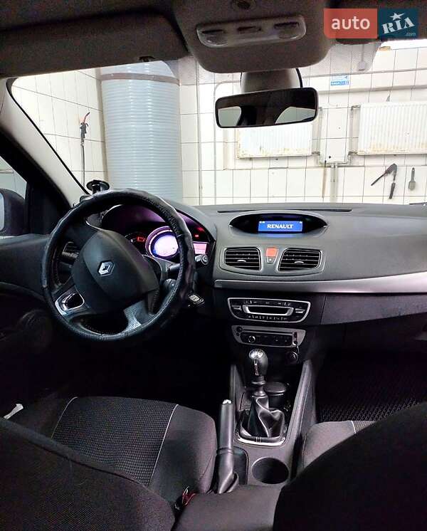 Хэтчбек Renault Megane 2015 в Полтаве