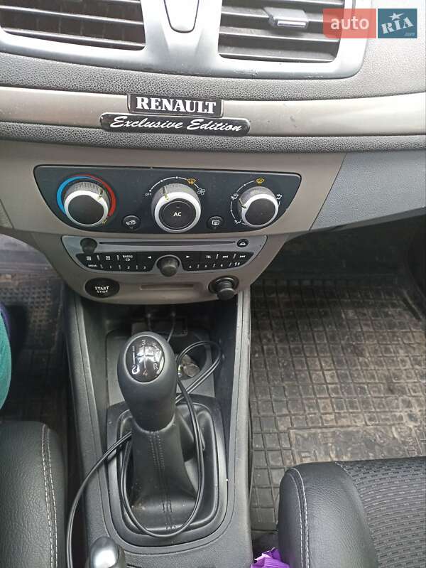 Хэтчбек Renault Megane 2011 в Ровно