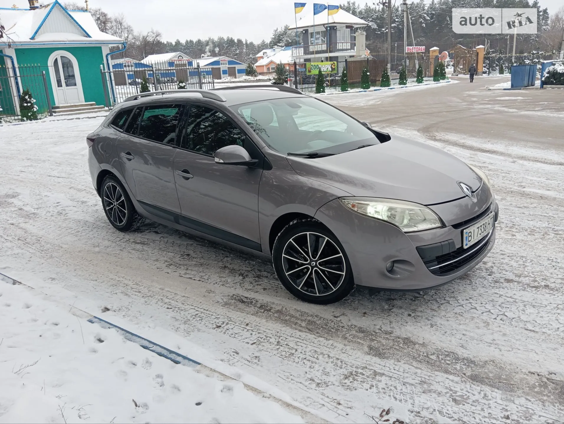 2010 Renault Megane - мініатюра 14