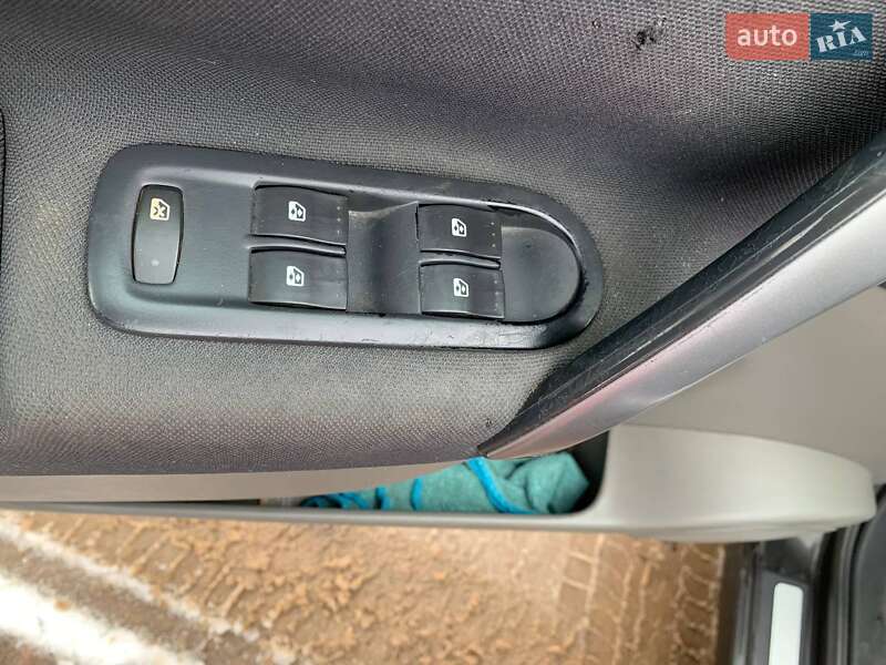 Хетчбек Renault Megane 2007 в Слов'янську