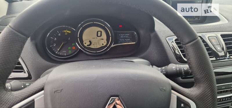 Універсал Renault Megane 2012 в Чернівцях фото 11 Універсал Renault Megane 2012 в Чернівцях