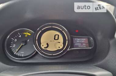 Универсал Renault Megane 2012 в 
