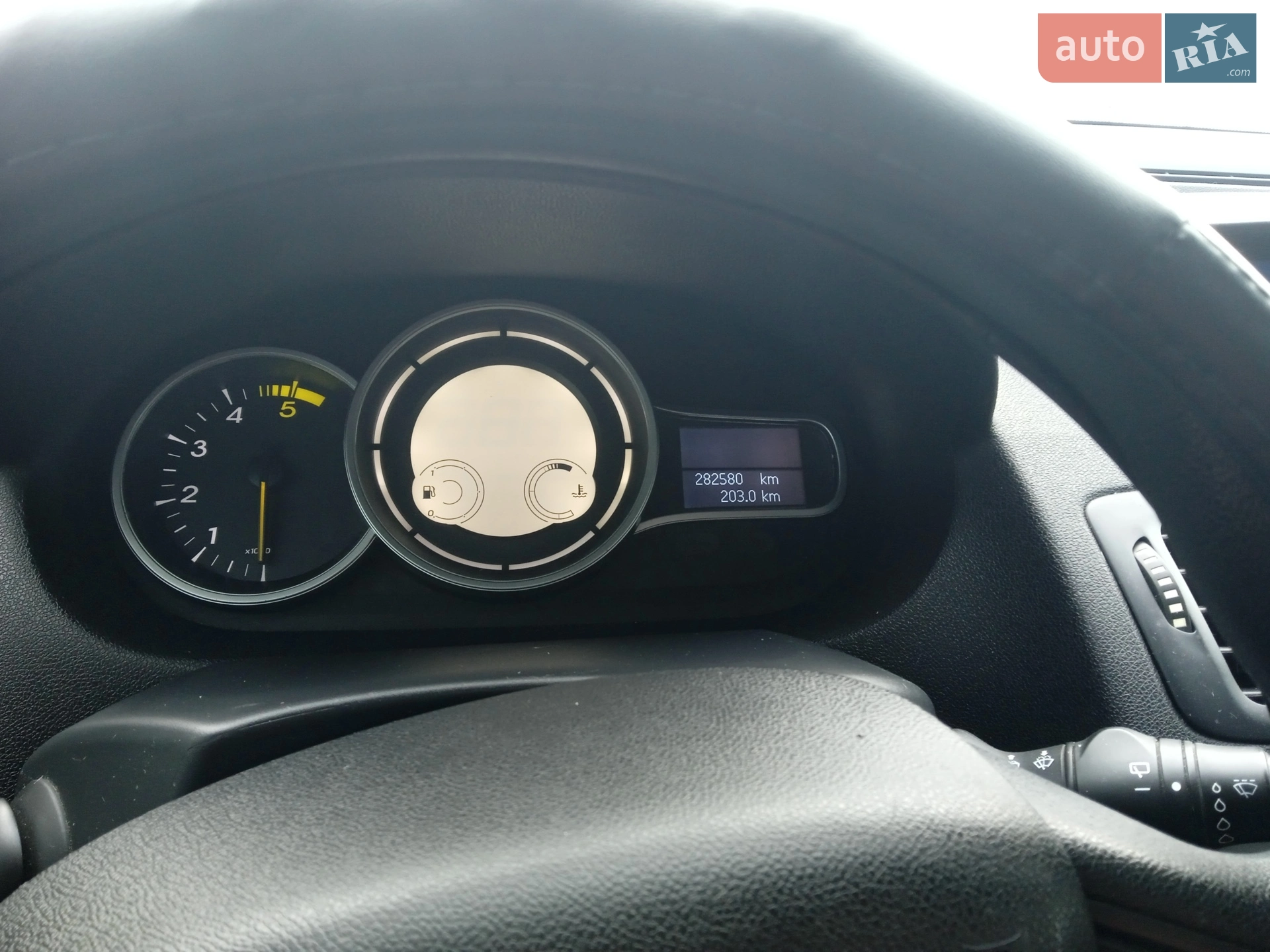 2013 Renault Megane - мініатюра 8