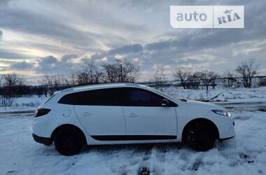 Универсал Renault Megane 2011 в Братском