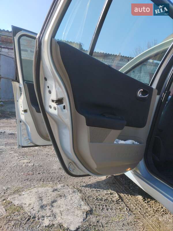 Універсал Renault Megane 2004 в Очакові