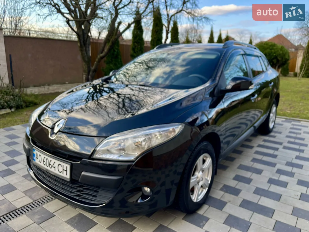 2010 Renault Megane - мініатюра 23