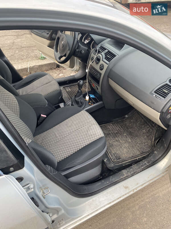 Хэтчбек Renault Megane 2004 в Черкассах фото 17 Хэтчбек Renault Megane 2004 в Черкассах