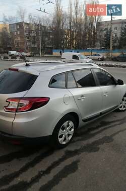 Универсал Renault Megane 2011 в 