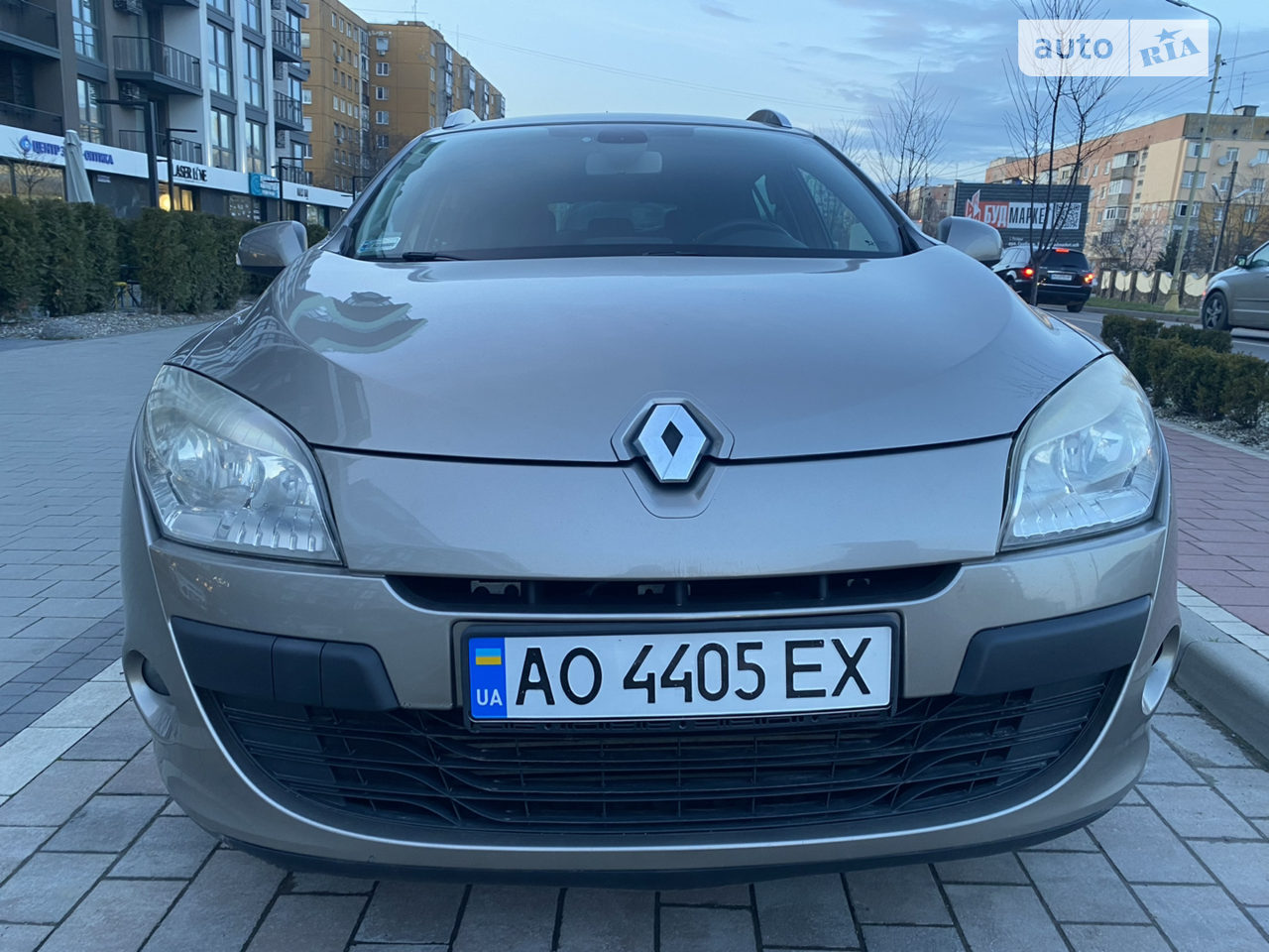 2010 Renault Megane - мініатюра 7