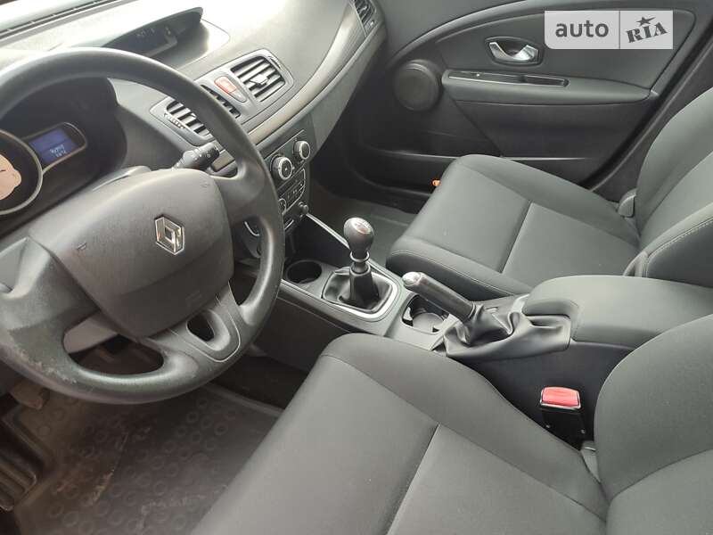 Универсал Renault Megane 2009 в Лубнах фото 8 Универсал Renault Megane 2009 в Лубнах